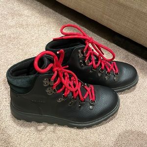 Sorel black boots